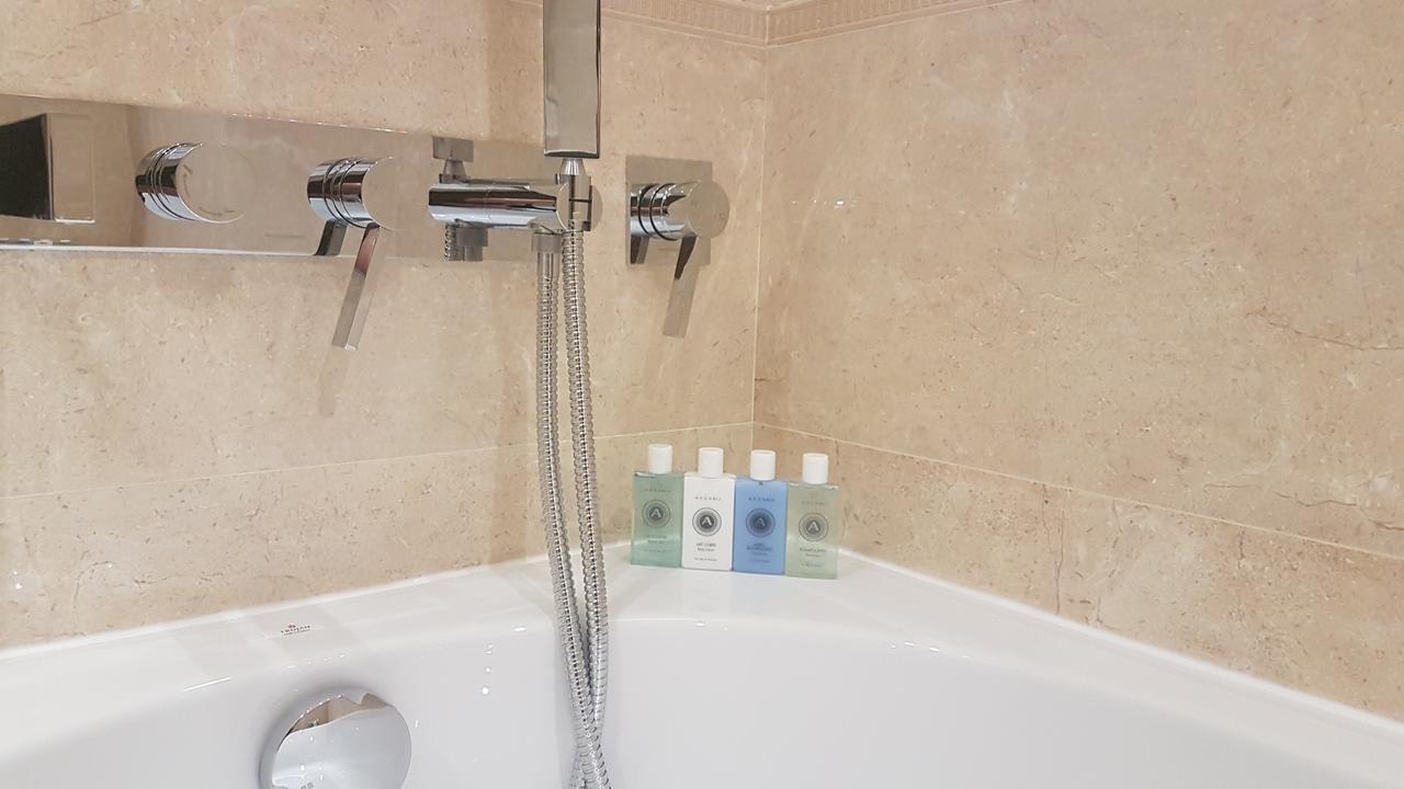 Tio Sea Resort Al Khor Exterior photo A shower hose